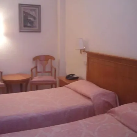 Lvg Hotel Collection - Majestic Hotel 4*