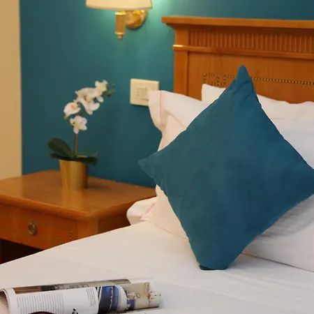 Hotel Lvg Collection - Majestic Alassio