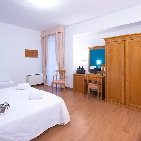 Lvg Hotel Collection - Majestic 4* Alassio