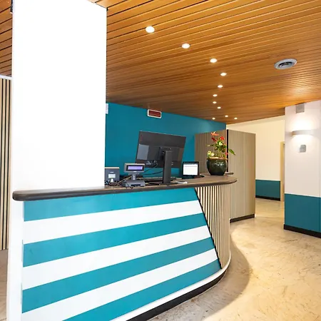 Hotel Majestic By Lvg Collection