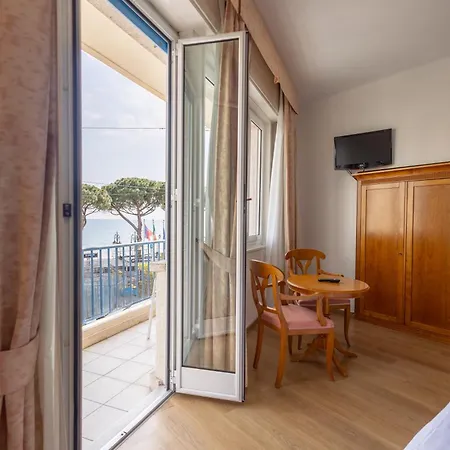 Majestic 4* Alassio
