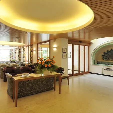 Lvg Hotel Collection - Majestic Hotel