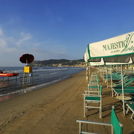 Hotel Lvg Hotel Collection - Majestic 4*