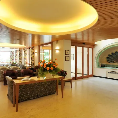 Majestic By Lvg Collection Hotel 4*