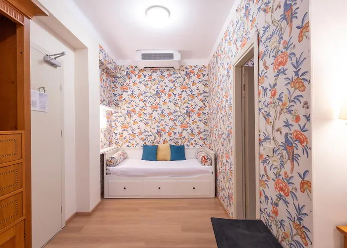 Hotel Lvg Collection - Majestic