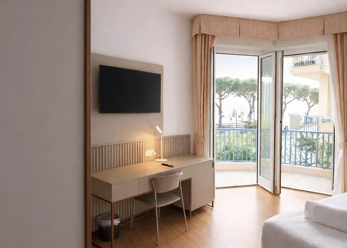 Hotel Lvg Collection - Majestic