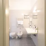 Lvg Hotel Collection - Majestic Отель