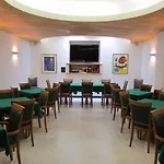 Lvg Collection - Majestic מלון 4*