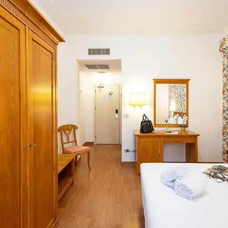 Lvg Hotel Collection - Majestic Alassio