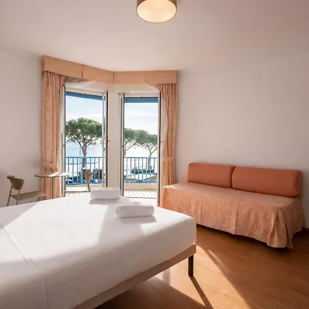 Lvg Collection - Majestic Hotel