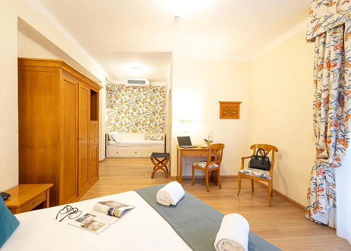 Hotel Lvg Collection - Majestic