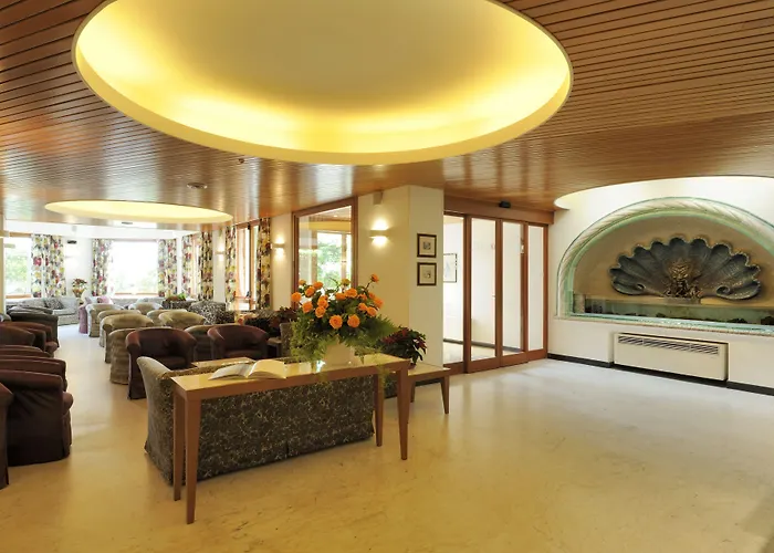 Lvg Hotel Collection - Majestic Hotel